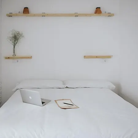 Hostal Option Be